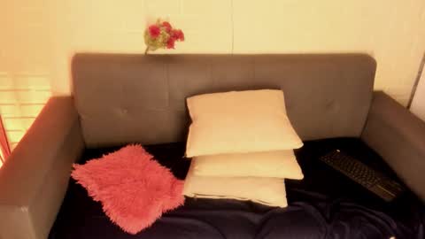 Kari online show from November 6, 11:33 am