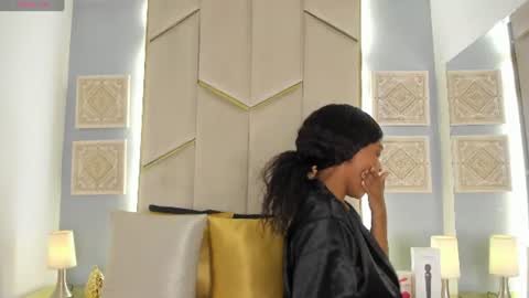 karinaacox online show from June 13, 12:14 pm