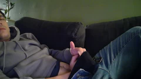 Snapshot of karl_mask chatting on December 11, 9:23 pm Karl online show from December 11, 9:23 pm