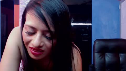  KARLA  online show from November 24, 6:40 pm