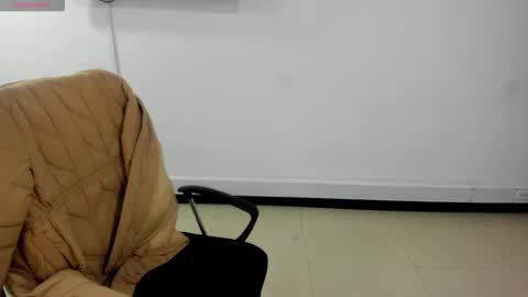 karla_cg online show from January 8, 3:14 pm