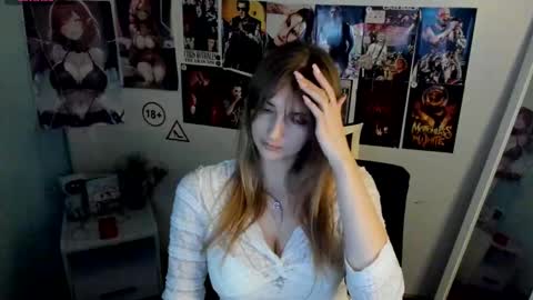 Karla online show from November 11, 1:55 pm