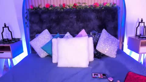 Karla Gonzaless online show from March 7, 7:55 pm