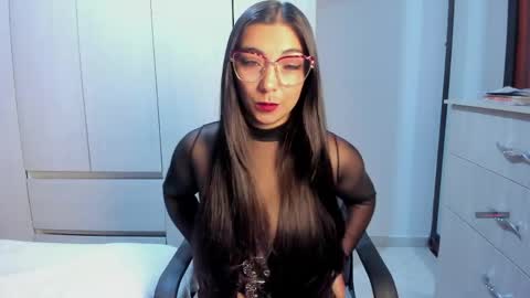 Karla  online show from April 16, 10:49 am