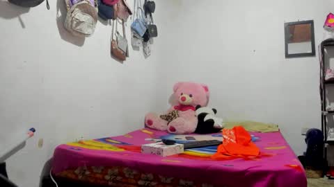 Karlaa online show from November 12, 3:18 am