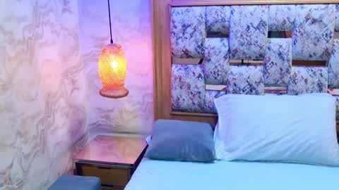 karla_sm online show from January 8, 11:34 am