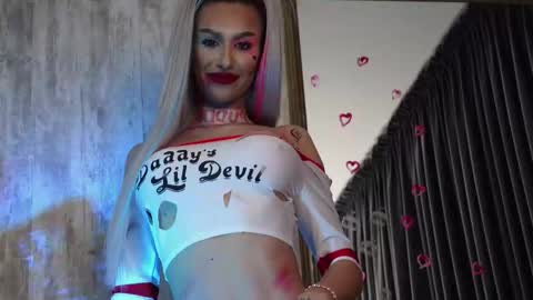 KarlaBart online show from October 31, 8:21 pm