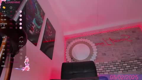 Snapshot of karlaebony_ts chatting on February 5, 11:02 am KARLA online show from February 5, 11:02 am