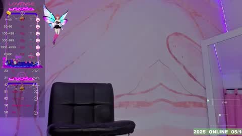 Snapshot of karlaebony_ts chatting on October 5, 2:04 pm KARLA online show from October 5, 2:04 pm