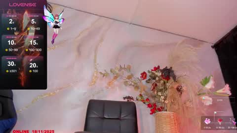 Snapshot of karlaebony_ts chatting on November 18, 9:30 pm KARLA online show from November 18, 9:30 pm