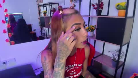 karlaslutskinny__ online show from January 9, 3:31 am