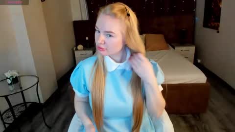 karlenegriess online show from January 15, 2:05 am