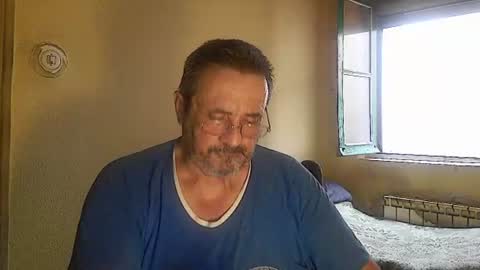 Snapshot of karlpal chatting on June 15, 4:31 pm karlpal online show from June 15, 4:31 pm