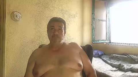 Snapshot of karlpal chatting on July 20, 5:37 pm karlpal online show from July 20, 5:37 pm