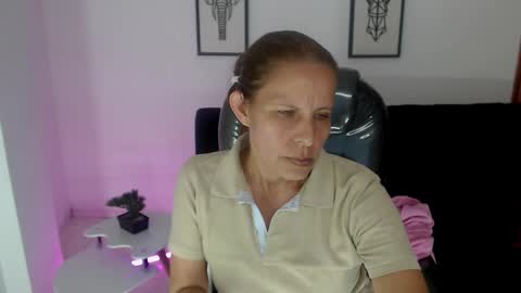 KARLYE online show from February 19, 9:17 am