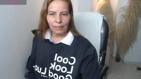 KARLYE online show from January 17, 1:54 am