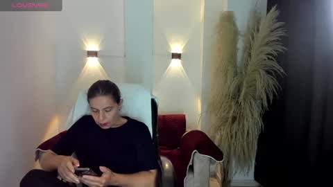 Snapshot of karlye_hot chatting on June 22, 9:28 am KARLYE online show from June 22, 9:28 am