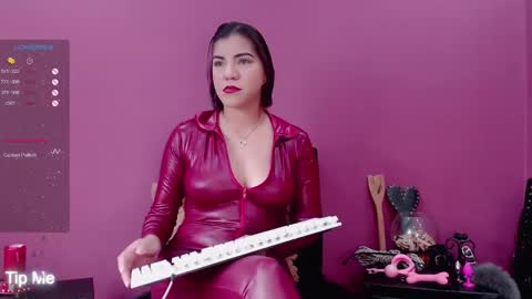  Karly  online show from February 3, 11:31 am