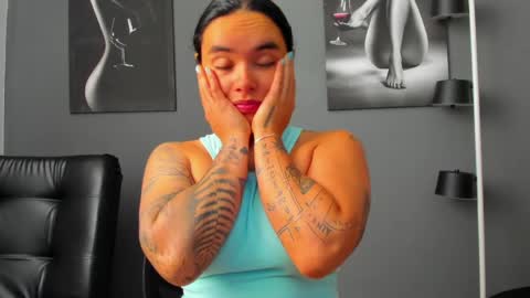   online show from April 15, 4:03 pm