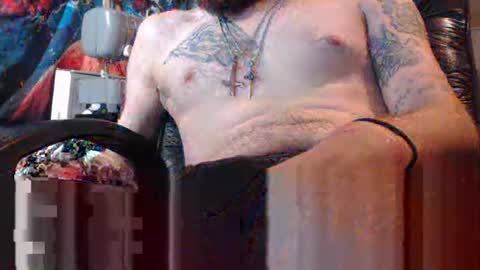 Snapshot of karnyx3 chatting on April 22, 6:42 pm Karlos Montoya online show from April 22, 6:42 pm