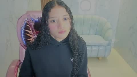 karol1_s online show from May 28, 3:04 am