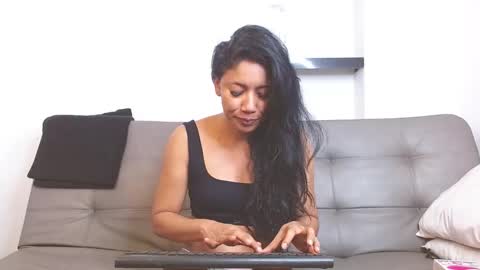 karolina  online show from February 15, 3:09 am