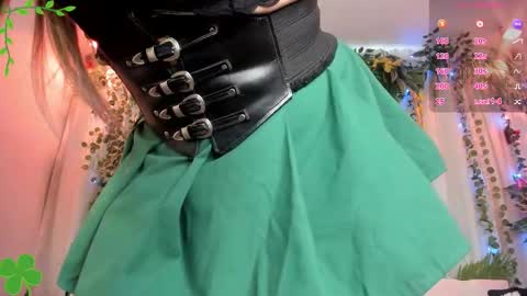  karol  online show from March 17, 1:14 pm