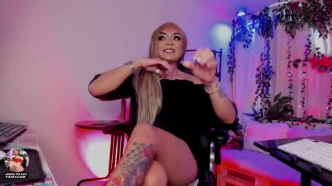  karol  online show from May 22, 1:39 pm