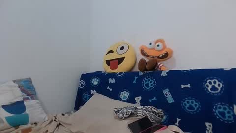    online show from January 24, 9:06 am