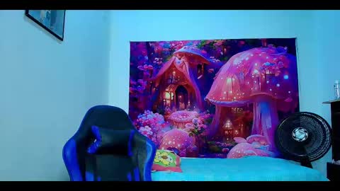    online show from October 18, 10:38 am