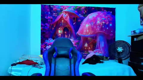    online show from October 20, 10:27 am