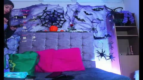 Karol online show from October 13, 2:44 am