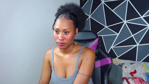 Snapshot of karol_the_warrior chatting on October 14, 8:53 pm Karol online show from October 14, 8:53 pm