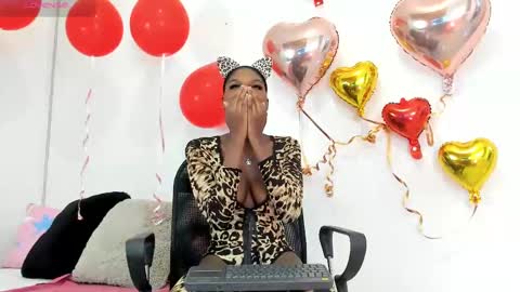 karol_w10 online show from February 19, 7:27 pm