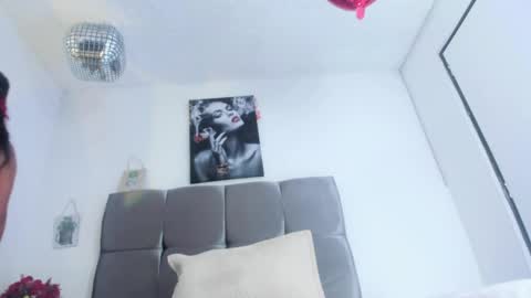 karol_wish online show from May 30, 4:31 am