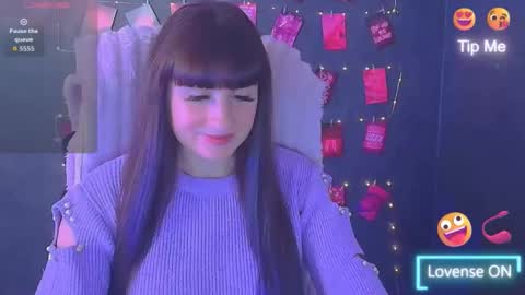 Caroline online show from November 14, 12:48 pm