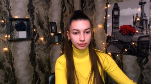 Snapshot of karolinamex_ chatting on December 25, 10:37 pm Karolina online show from December 25, 10:37 pm