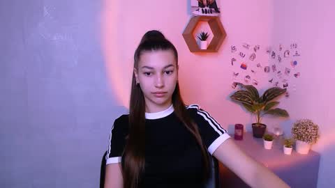 Snapshot of karolinamex_ chatting on September 30, 5:12 am Karolina online show from September 30, 5:12 am