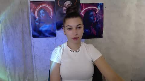 Snapshot of karolinamex_ chatting on October 17, 5:21 am Karolina online show from October 17, 5:21 am