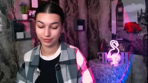 Snapshot of karolinamex_ chatting on October 21, 5:19 am Karolina online show from October 21, 5:19 am