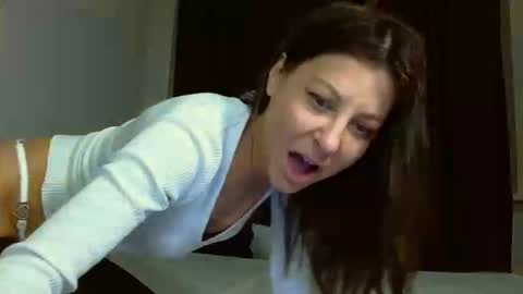 Karolinas777x online show from April 17, 6:00 pm