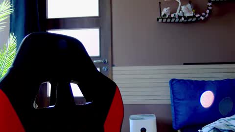 karoline121 online show from December 19, 9:49 am