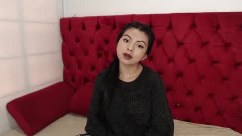 Isa online show from January 14, 2:22 pm