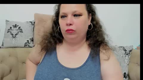 KarolineJoyy online show from May 2, 6:46 pm
