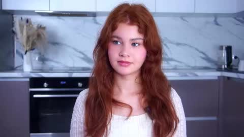 lina online show from January 7, 12:40 pm