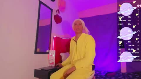 karol online show from November 27, 11:34 am