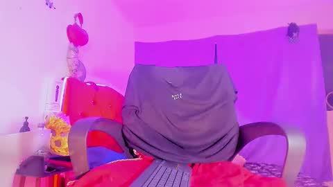 karol online show from December 19, 11:28 am