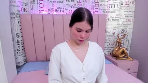 karoly online show from February 6, 8:23 pm