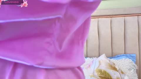 karoly online show from December 5, 4:54 am