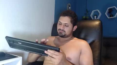 kartherpenerico24 online show from January 7, 10:23 pm